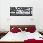 Stavanger Bed & Breakfast * סטוונגר