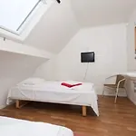 Stavanger Bed & Breakfast לינה וארוחת בוקר