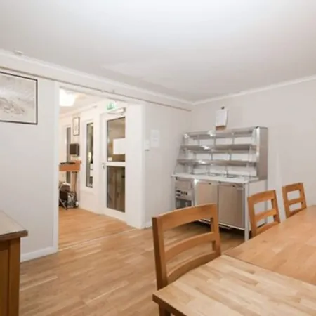 Stavanger Bed & Breakfast فندق مبيت وإفطار ستافانجر